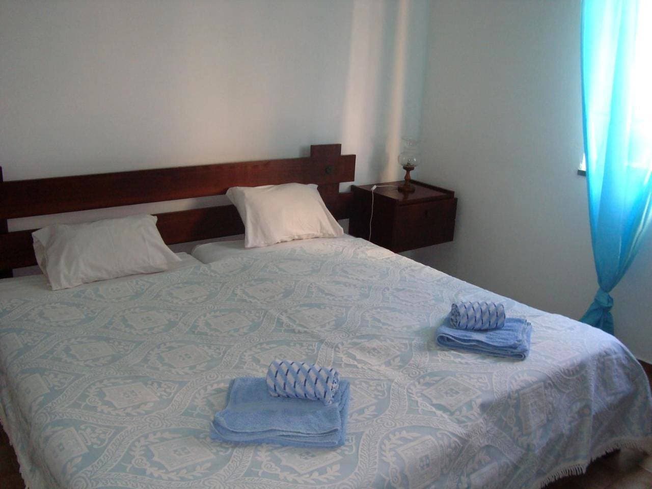 Foto 4 von 8: Double Room with Shared Bathroom