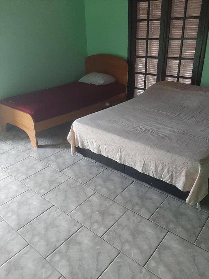 Foto 3 von 6: Kitnet em Matinhos Pr Balneário Riviera