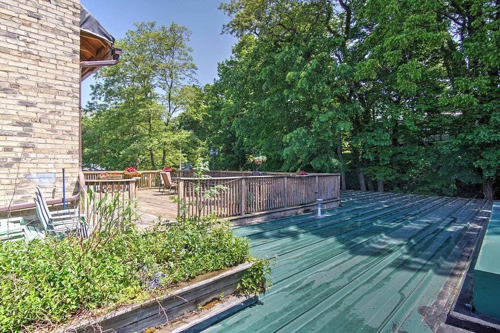 Foto 8 von 24: Charming Saugatuck Condo mit eigenem Deck!