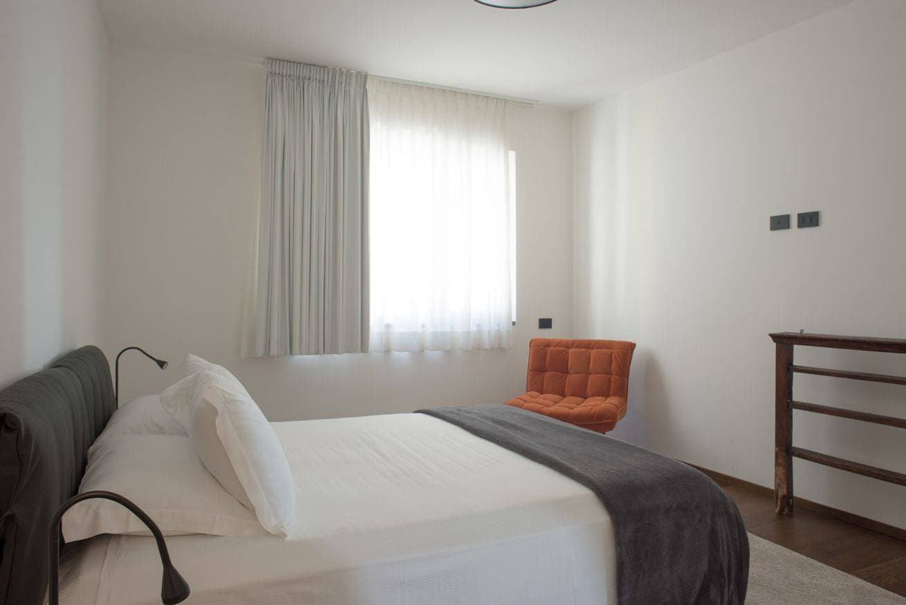 Foto 13 von 32: Ferienwohnung für 4 Personen mit Garten