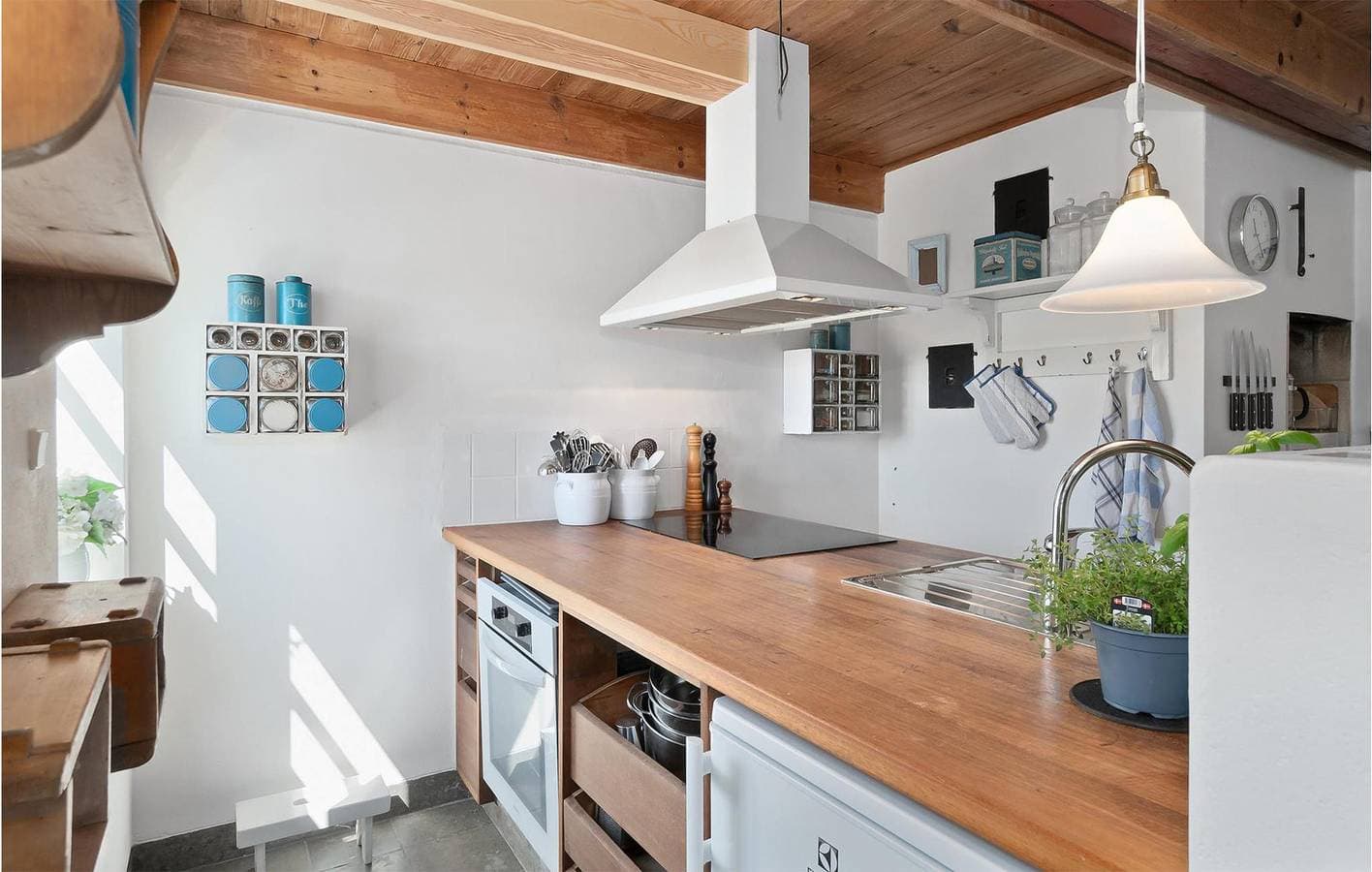 Foto 11 von 54: Ferienhaus für 10 Personen mit Whirlpool