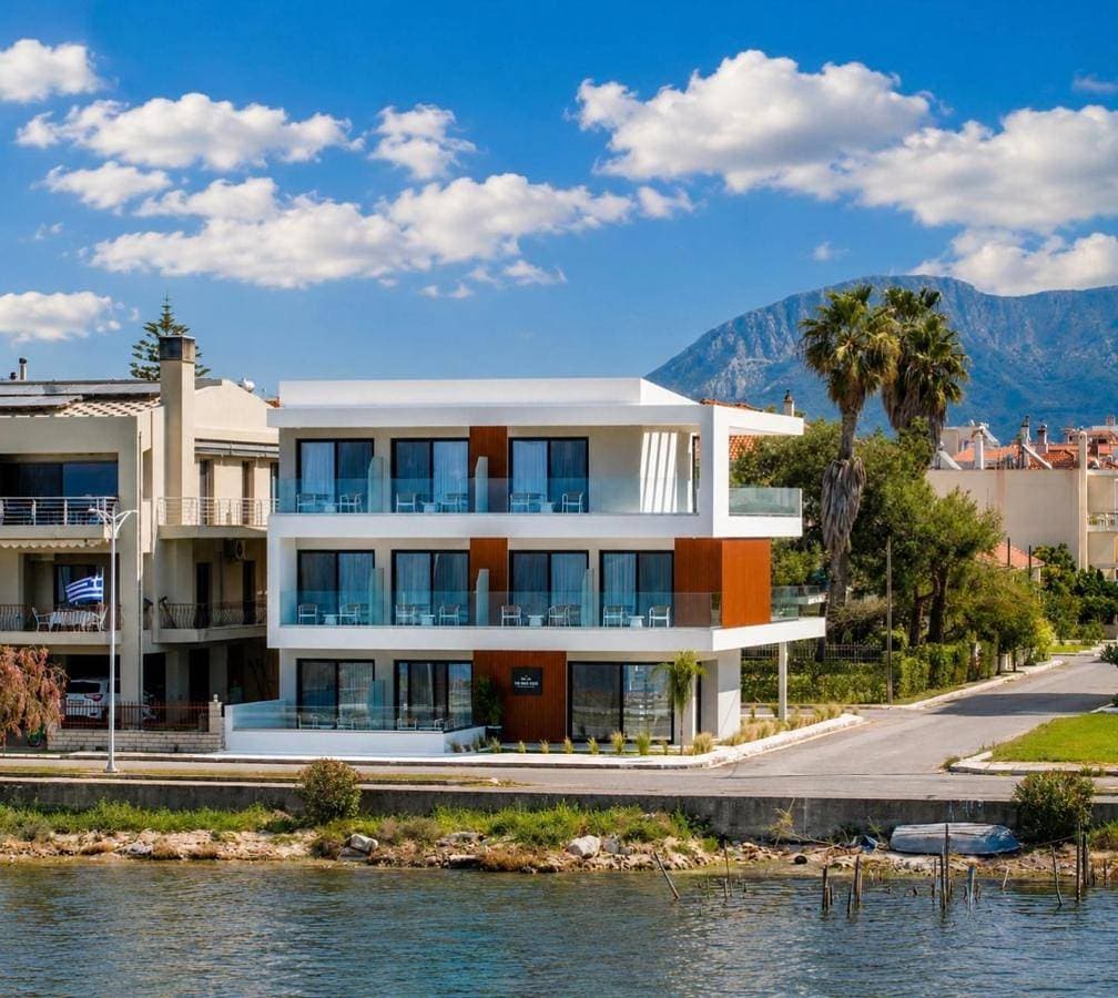 The Grand Blue Boutique Hotel 1