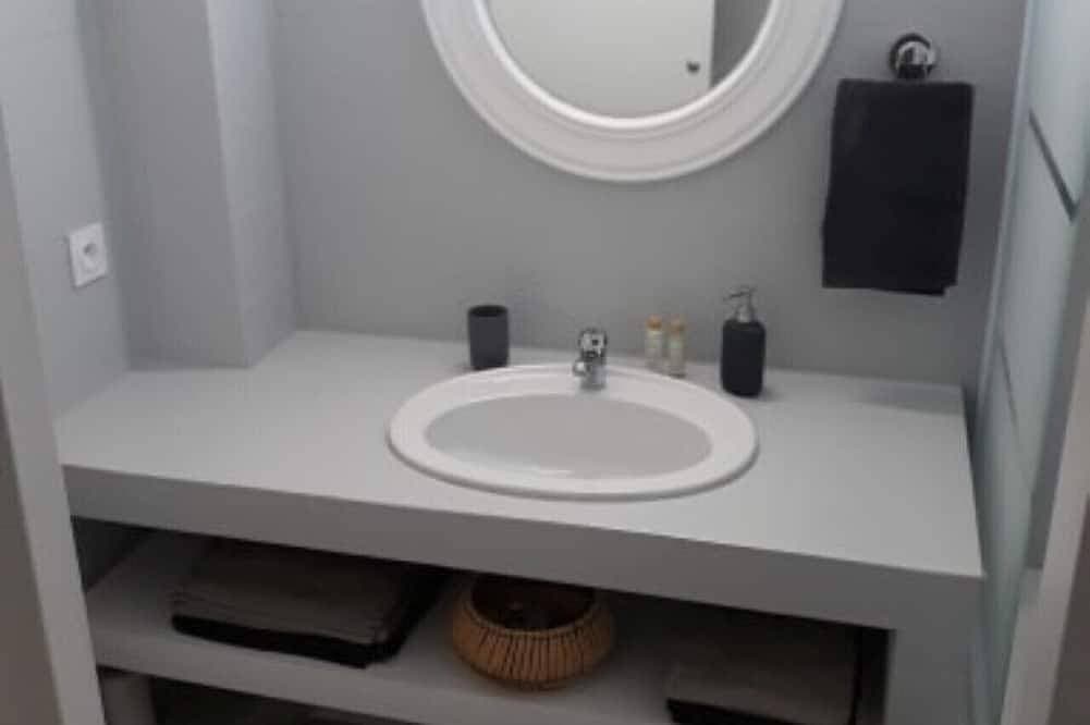 Foto 6 von 13: ScandiChic De La Gare Studio