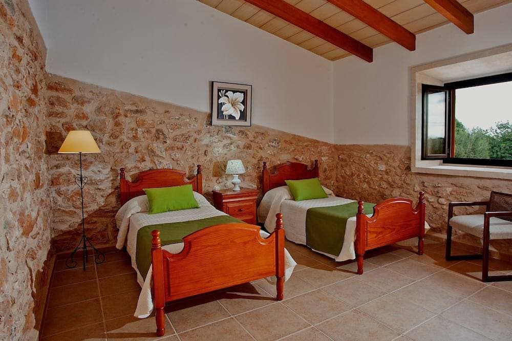 Foto 4 von 21: Finca Es Torrent den Cosme. Landhaus mit Pool. Ses Salines