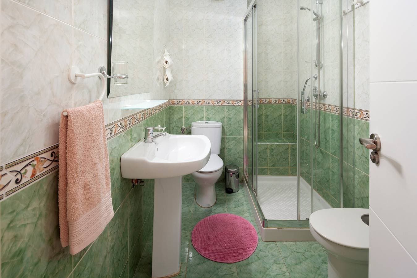 Foto 11 von 25: Ferienwohnung 'Casa Santo Front Beach' mit privater Terrasse und Wi-Fi