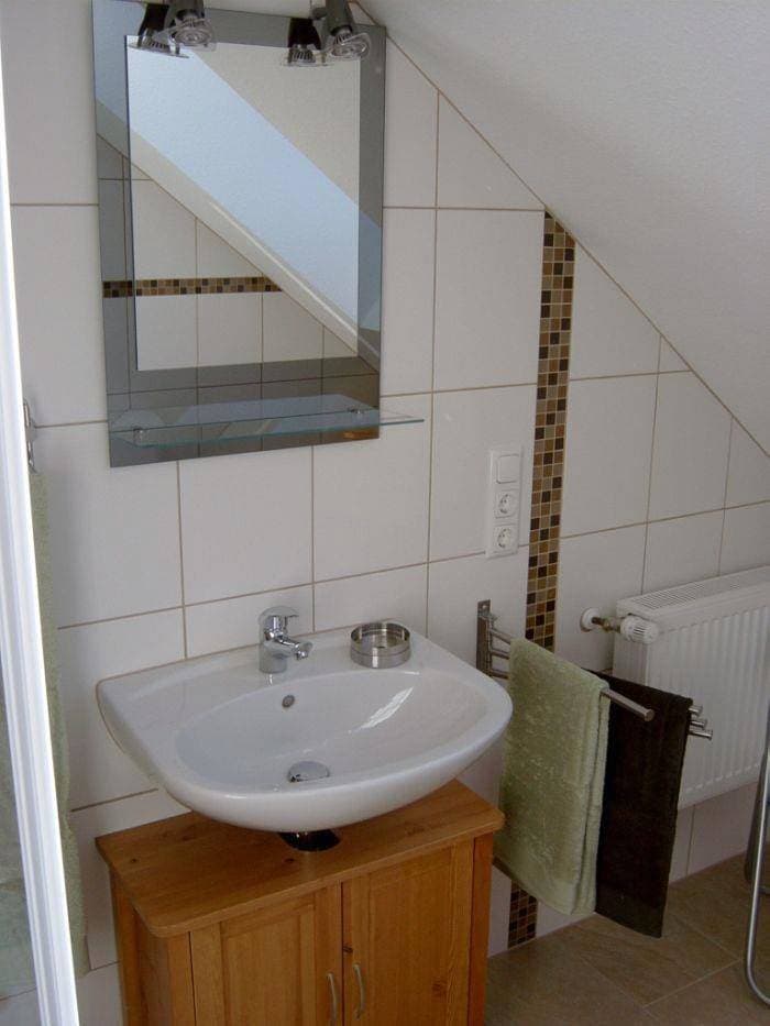 Foto 13 von 44: Appartement/Fewo, Dusche, Wc, neuwertig