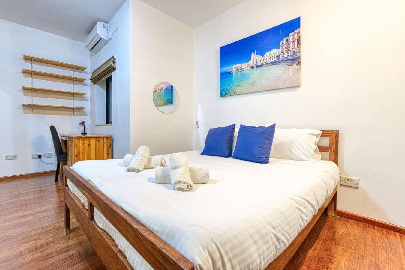Foto 2 von 71: Ferienwohnung für 8 Personen mit Balkon