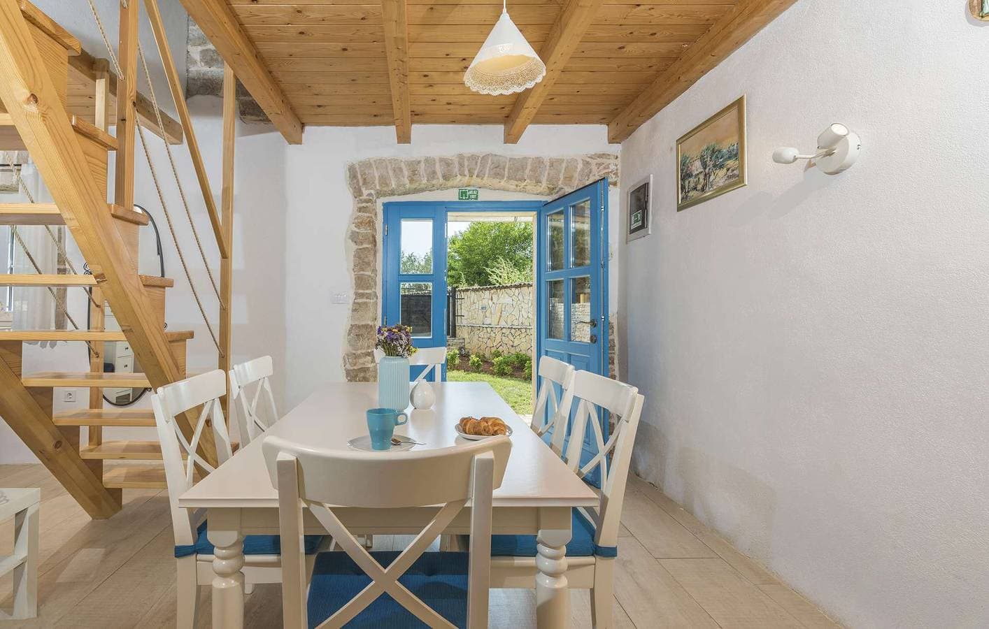 Foto 4 von 36: Ferienhaus Natura - Erholung pur für sechs Gäste mit privatem Pool