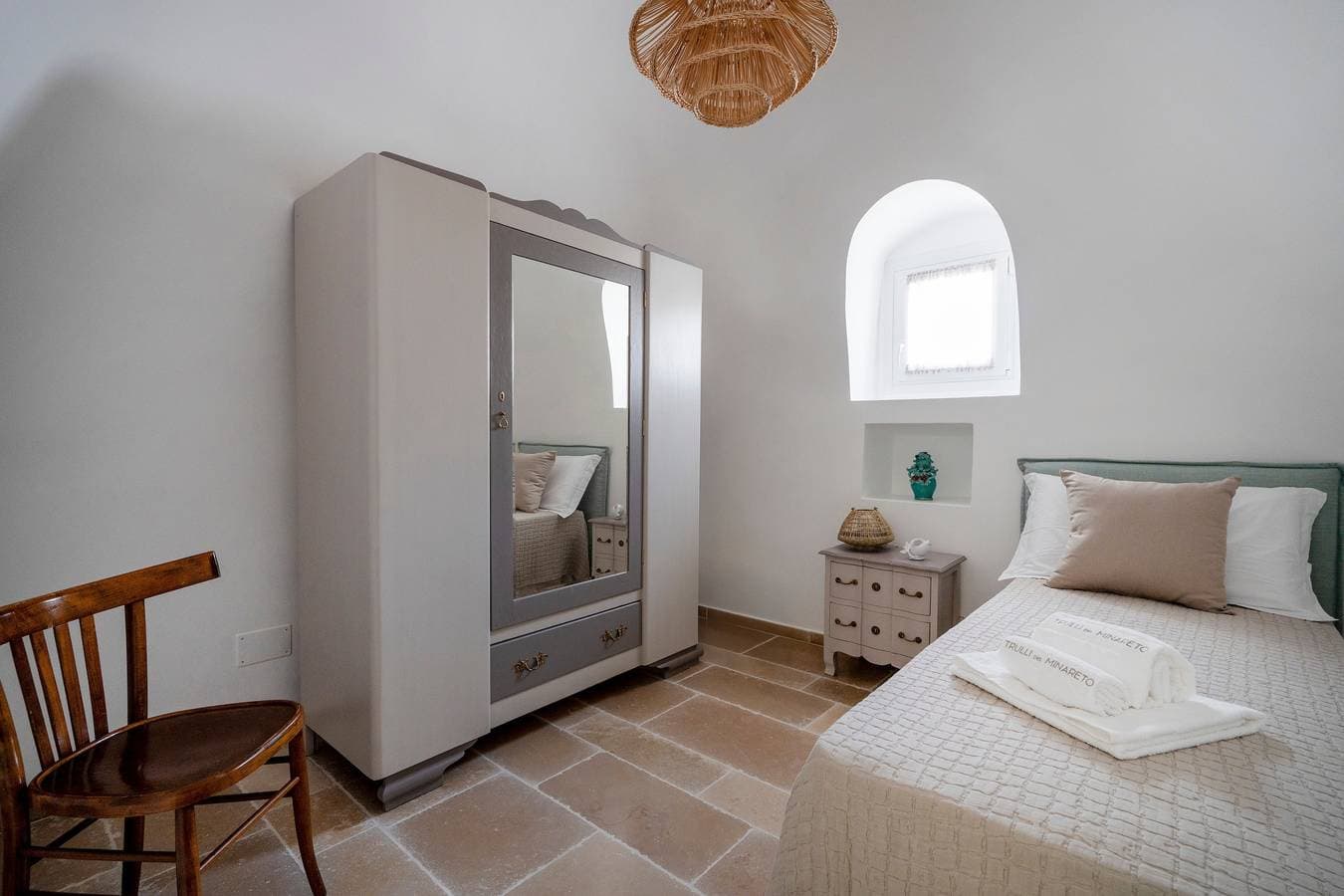 Foto 12 von 22: Villa 'Trulli Del Minareto' mit Bergblick, privater Terrasse und WLAN