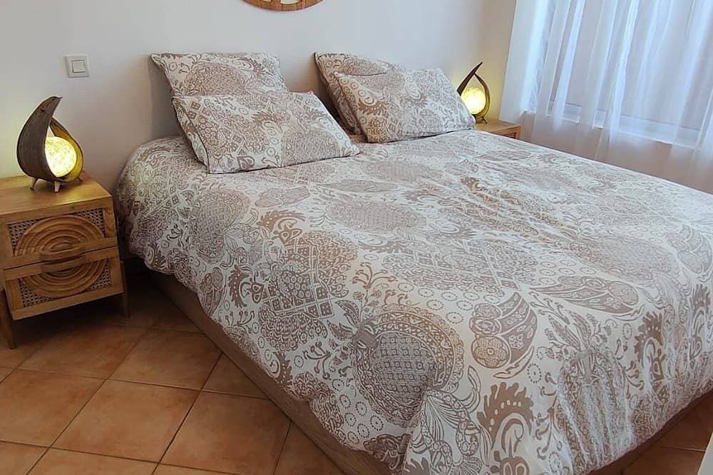 Foto 2 von 22: Exceptional Location, 50 M From The Beach, 3-Room Apartment