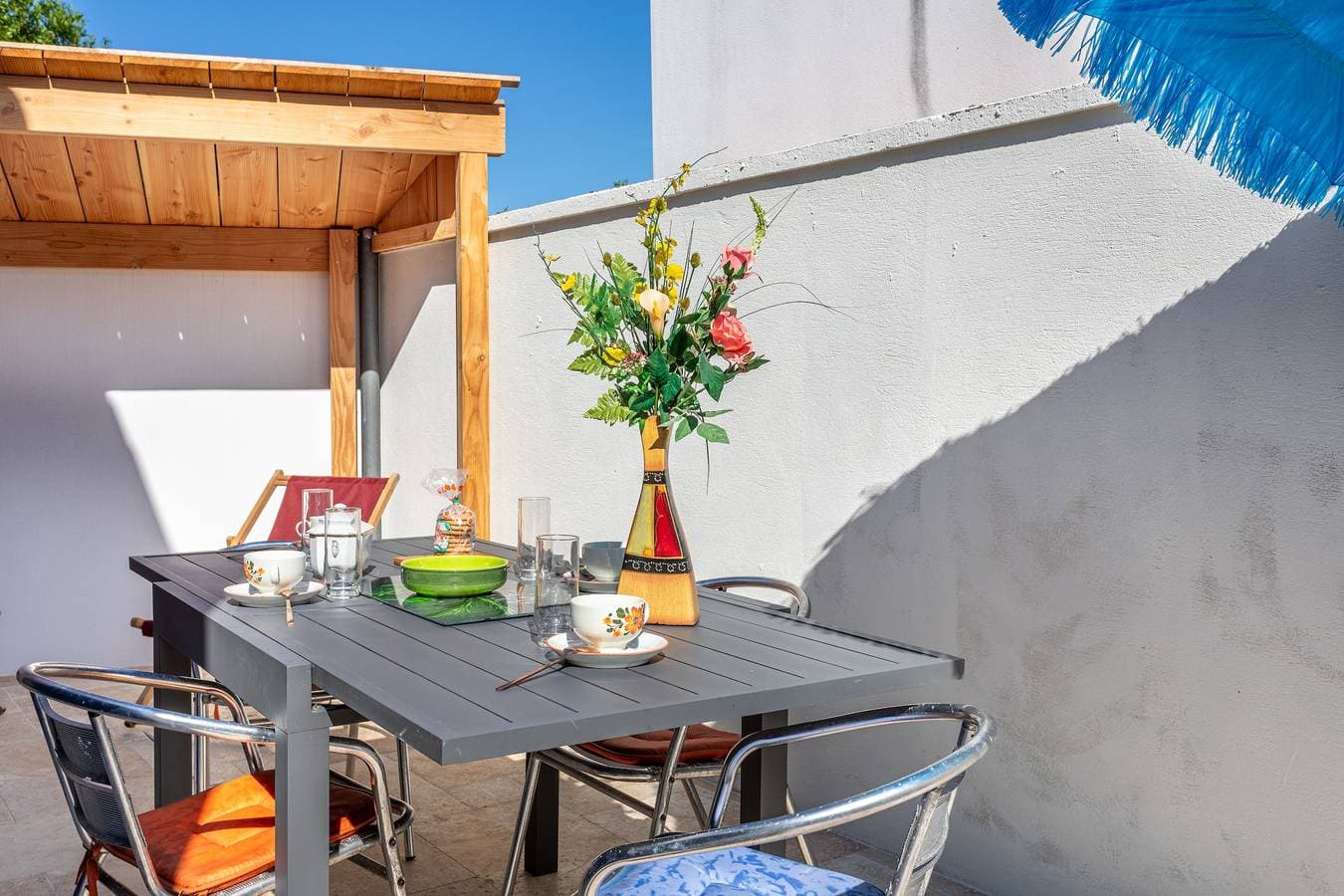 Foto 8 von 45: „Le Petit Appartement De Saint-Denis“ mit privater Terrasse, WLAN und Klimaanlage