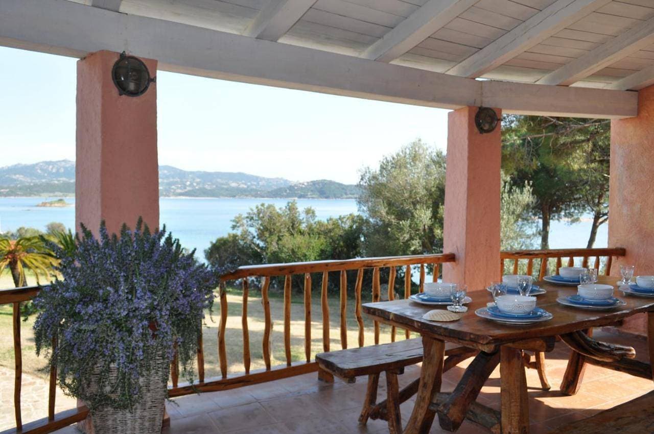 Foto 8 von 62: Villa - Beach Front