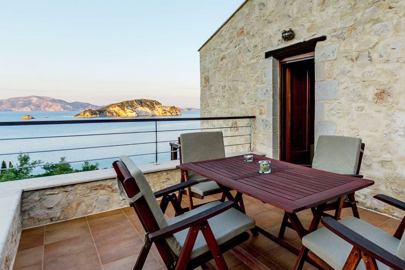 Foto 7 von 10: Luxury Zakynthos Villa | SeaViews |Deluxe Suite with Private Pool| Keri