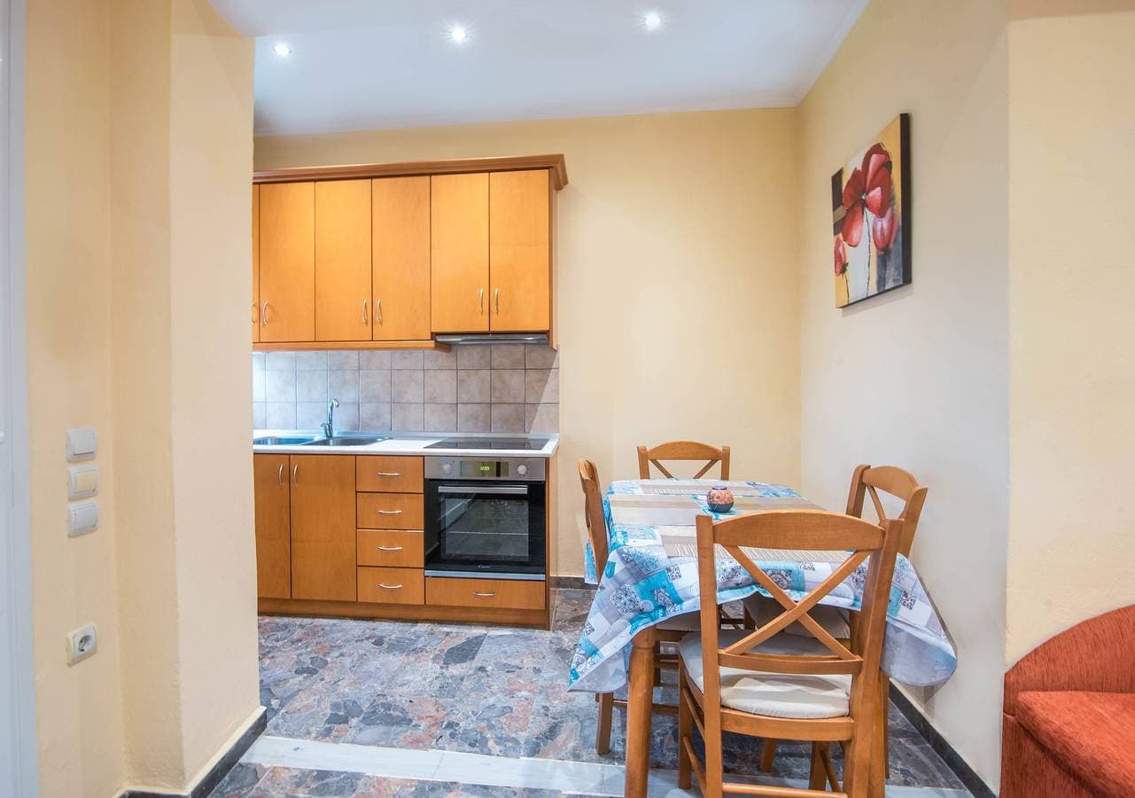 Foto 11 von 27: Einzimmerapartment "Bozikis" mit WLAN, Garten und Balkon