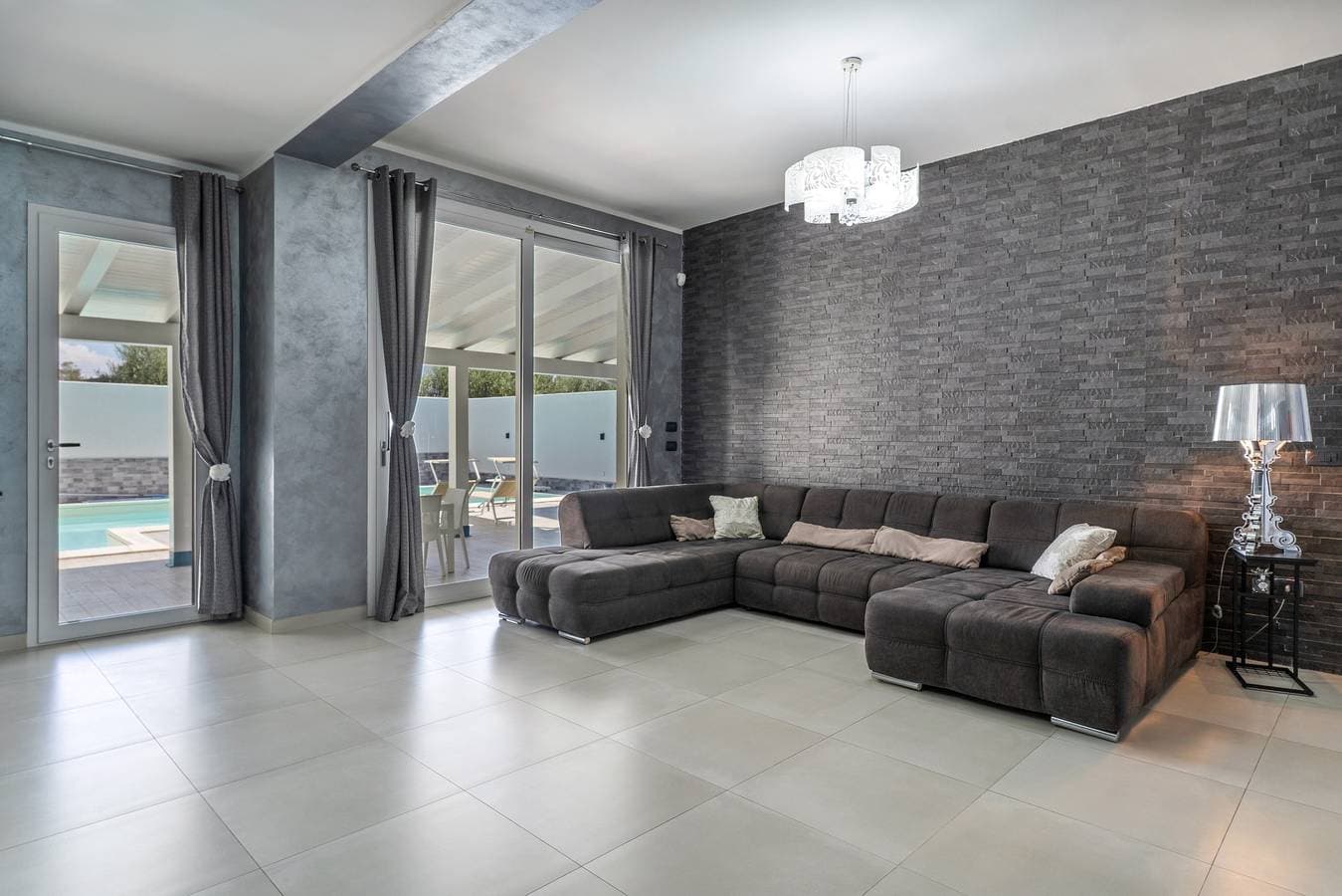 Foto 2 von 45: Villa 'Charm & Elegance - Privatni bazen u blizini Scala dei Turchi, Agrigento' mit privatem Pool