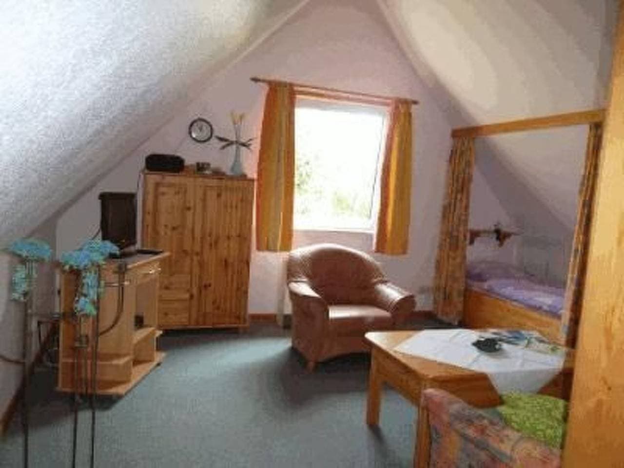 Foto 5 von 19: Charmantes Apartment mit Balkon, Parkplatz und WiFi in bester Lage