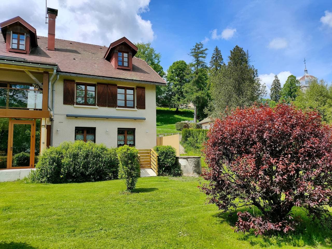 Iris Montagnes du Jura avec Spa et Sauna 1