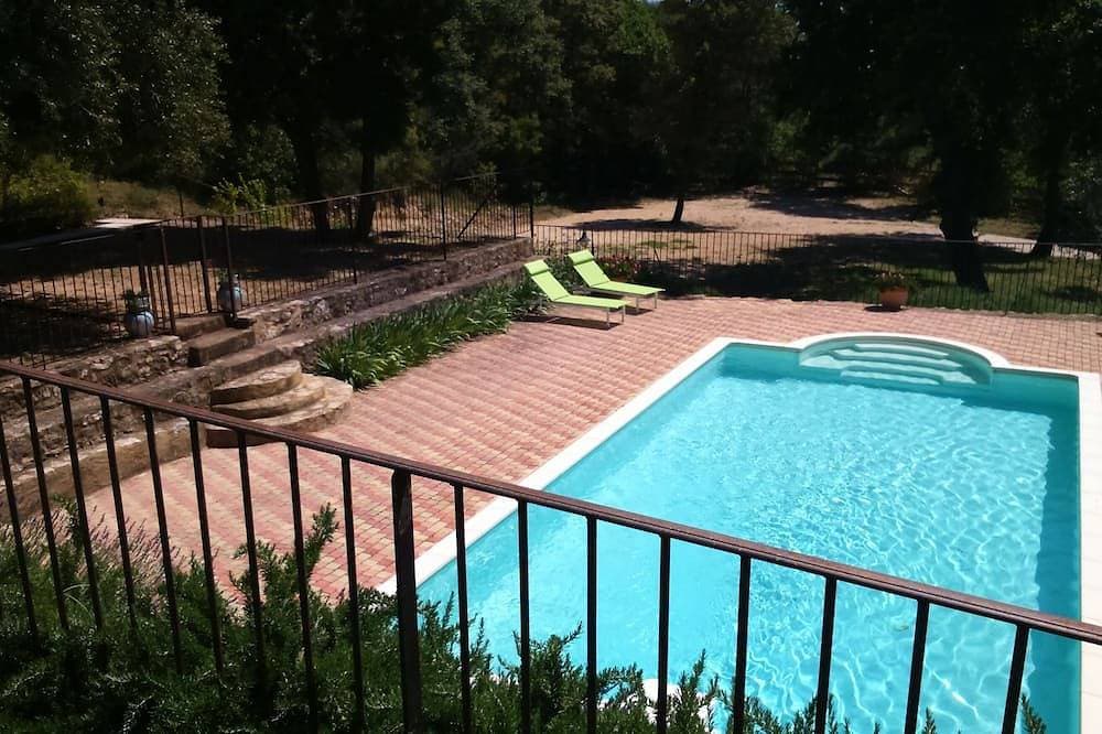 Foto 12 von 21: Villa  Privat eingezäunten Pool,  Natur, Provence Avignon Uzès 30 min