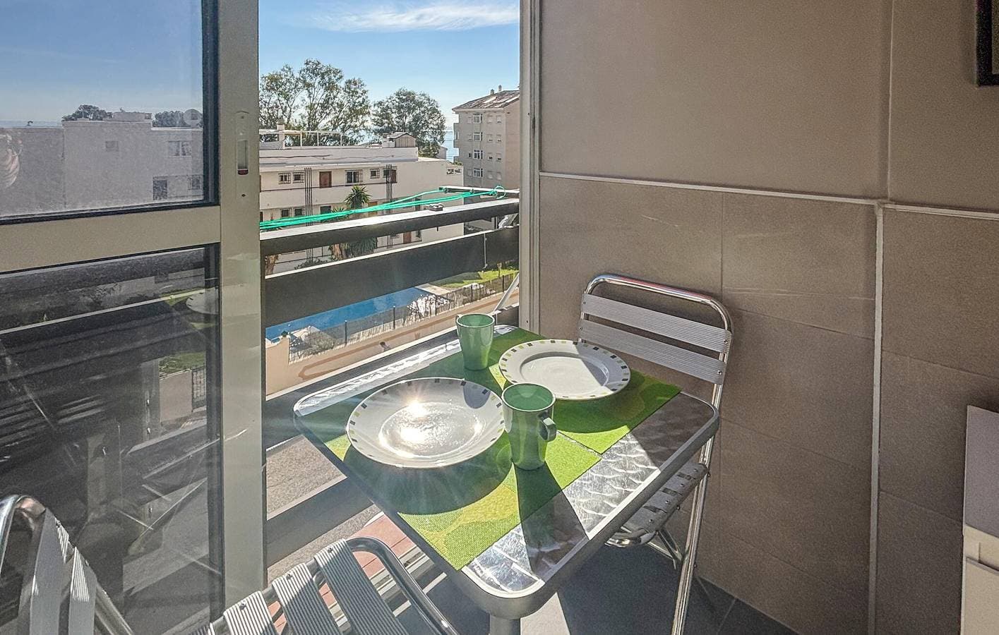 Foto 3 von 14: Meerblick Apartment mit Pool, WiFi, AC - 800m zum Strand