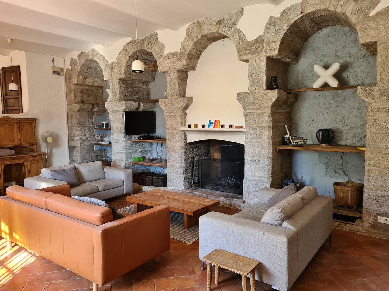Foto 4 von 35: Wunderschöne freistehende Villa mit Pool