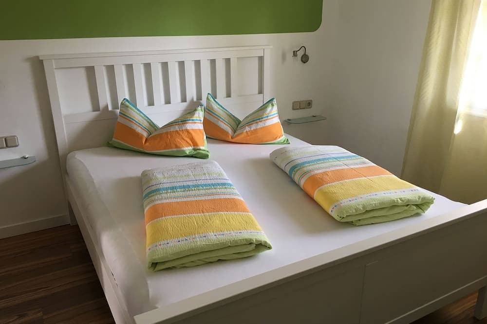 Foto 3 von 30: Gemütliche ****-Sterne Ferienwohnung mit großem überdachtem Balkon