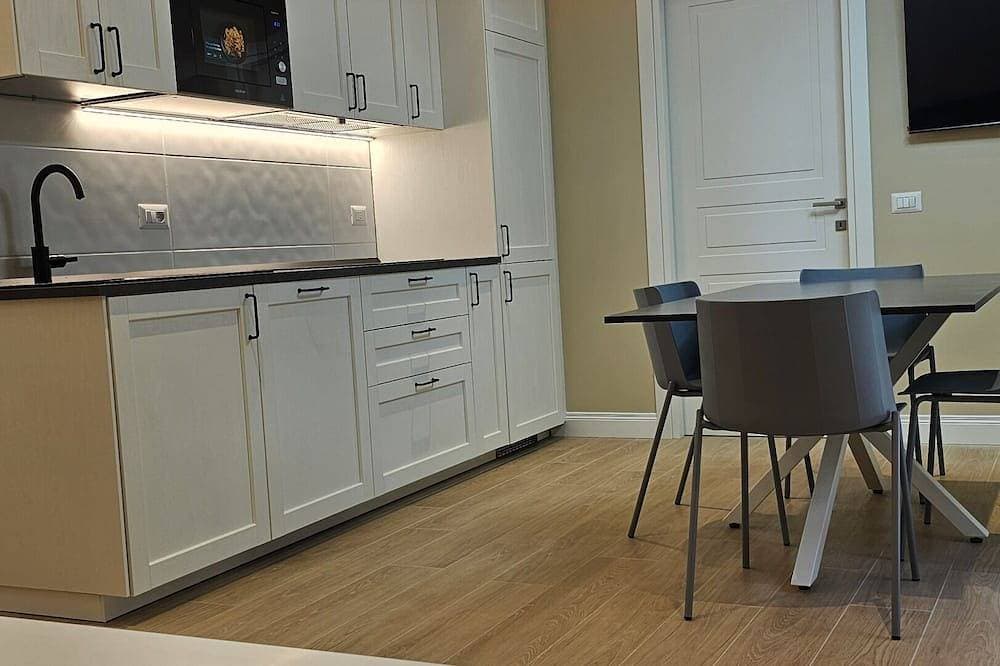 Foto 6 von 10: Apartment-Deluxe-Stadtblick-Ensuite