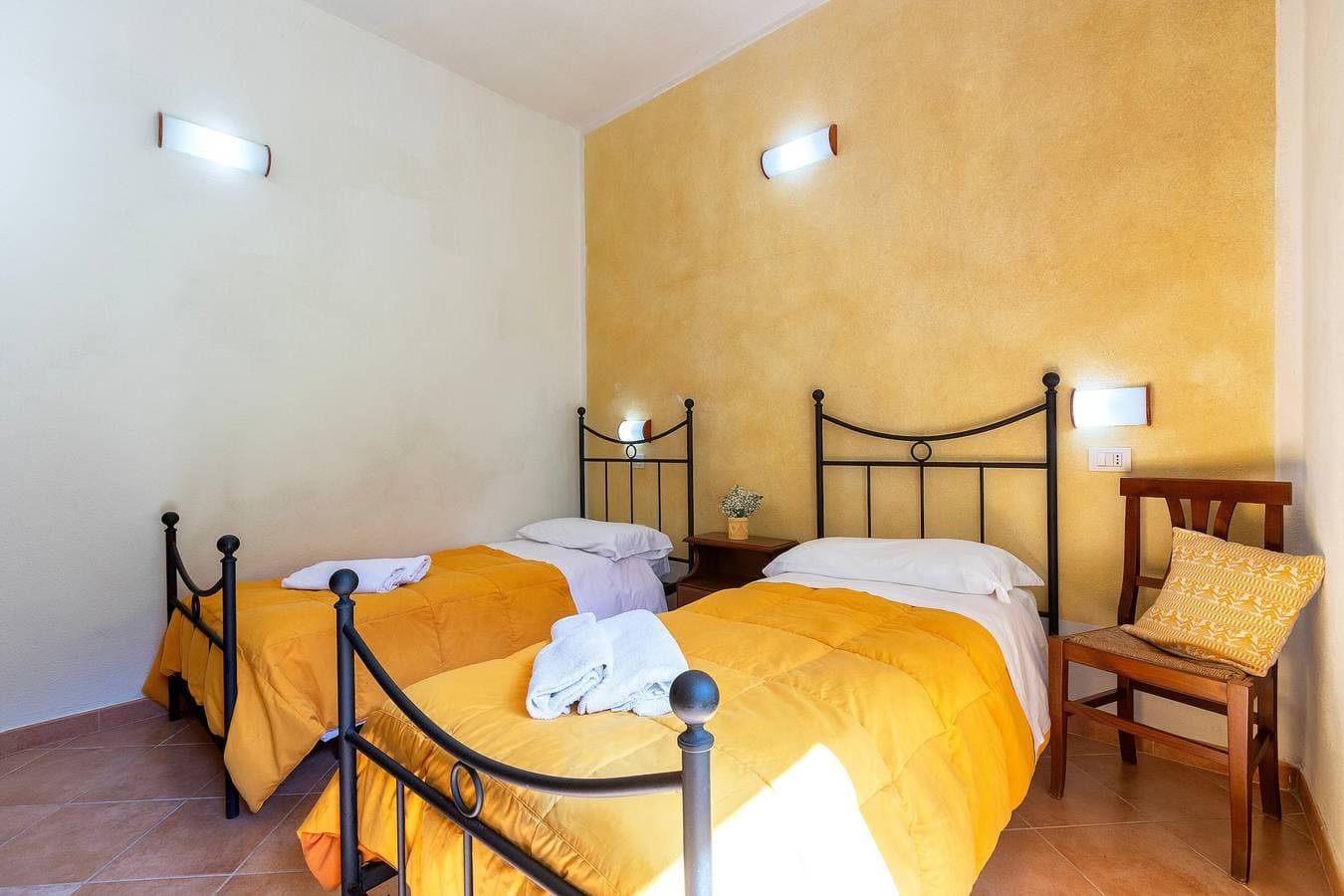 Foto 7 von 31: Doppelzimmer mit Pool, Bergblick, Gemeinschaftspool und Klimaanlage