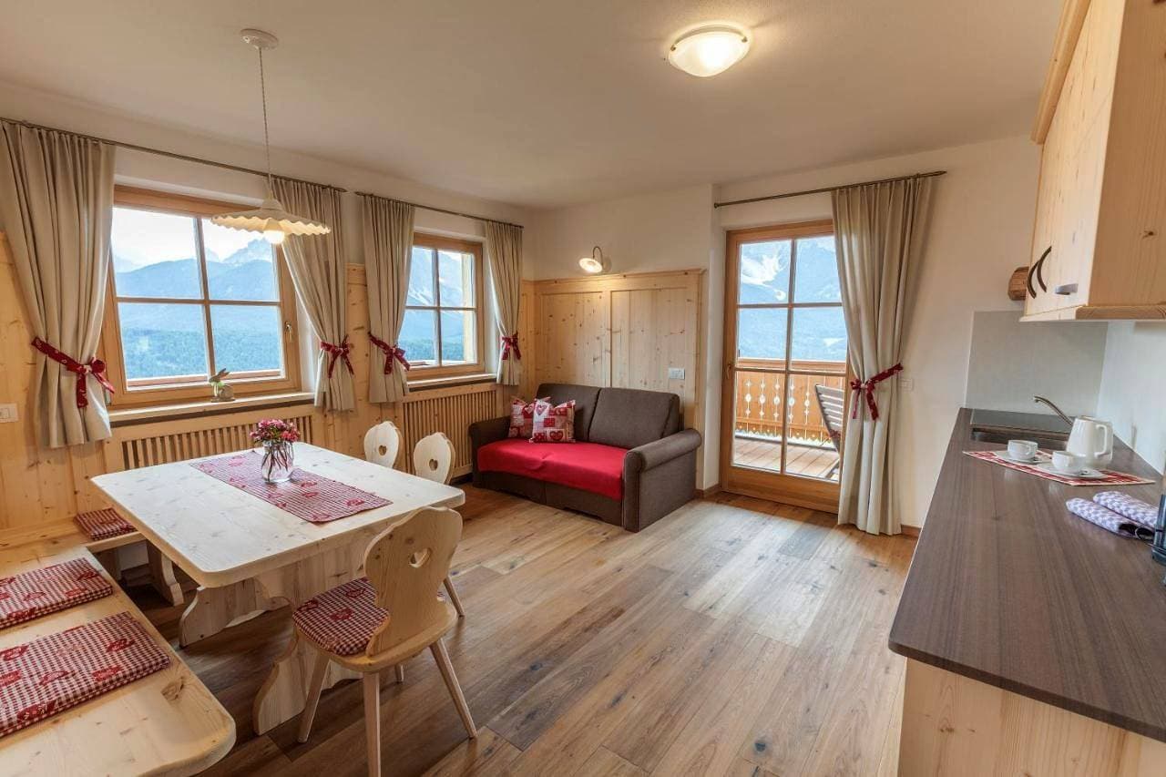 Foto 5 von 12: Apartment with Mountain View
