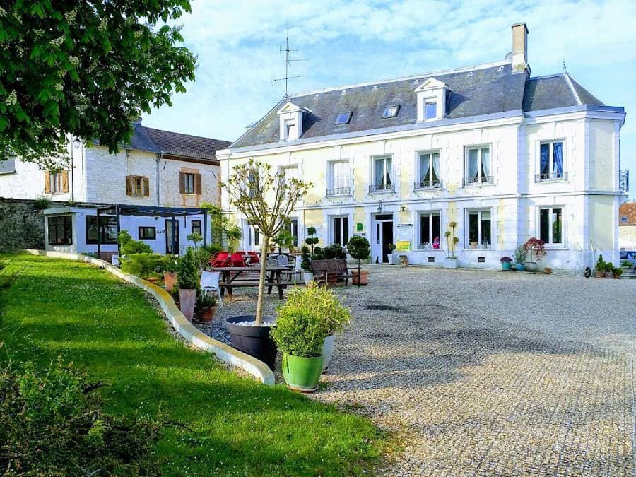 Foto 8 von 23: Camping Chateau de Bouafles - Unterkunft 2 personen - Dk'bane