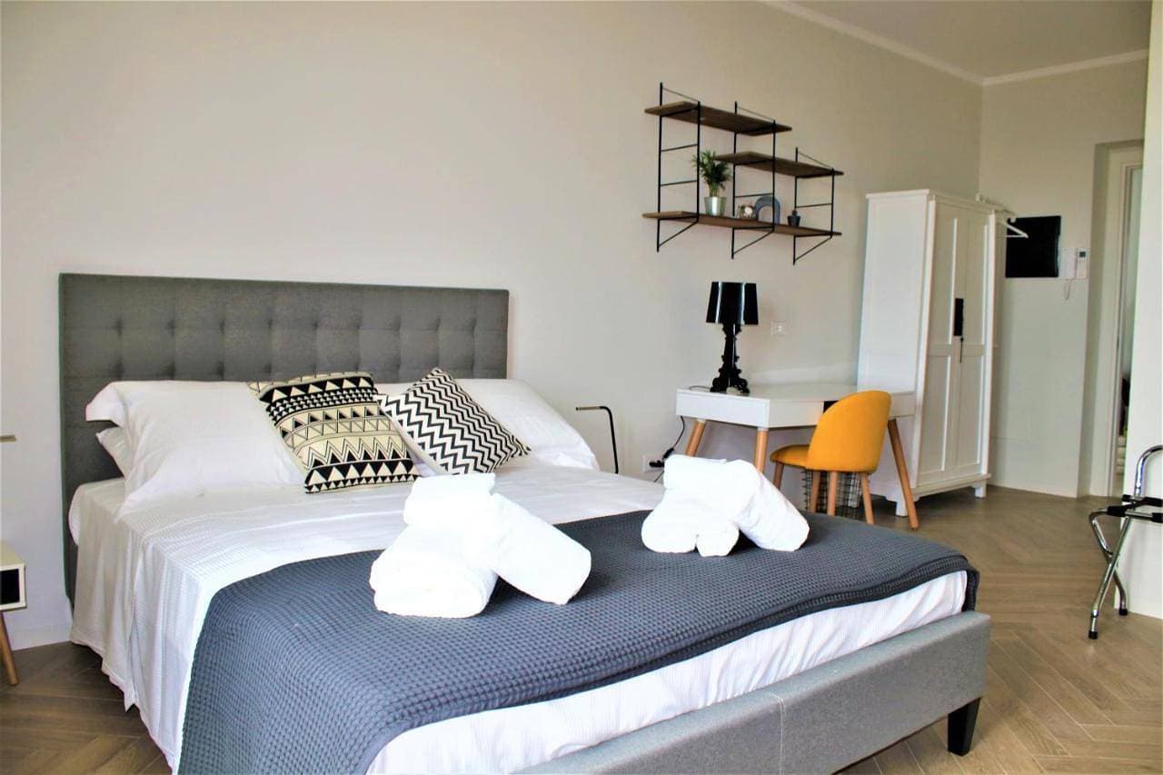 Foto 7 von 9: Double Room with Balcony (2 Adults + 1 Child)