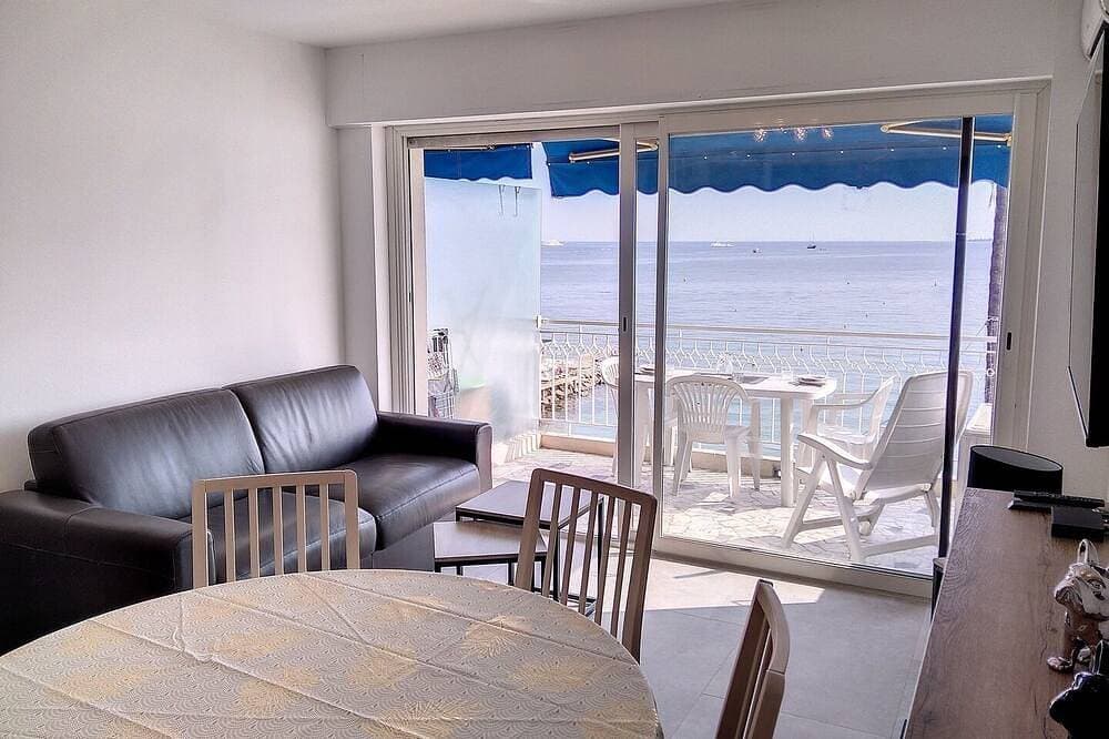 Foto 7 von 13: Résidence de la mer-Apartment-Ensuite mit Bad-Meerblick