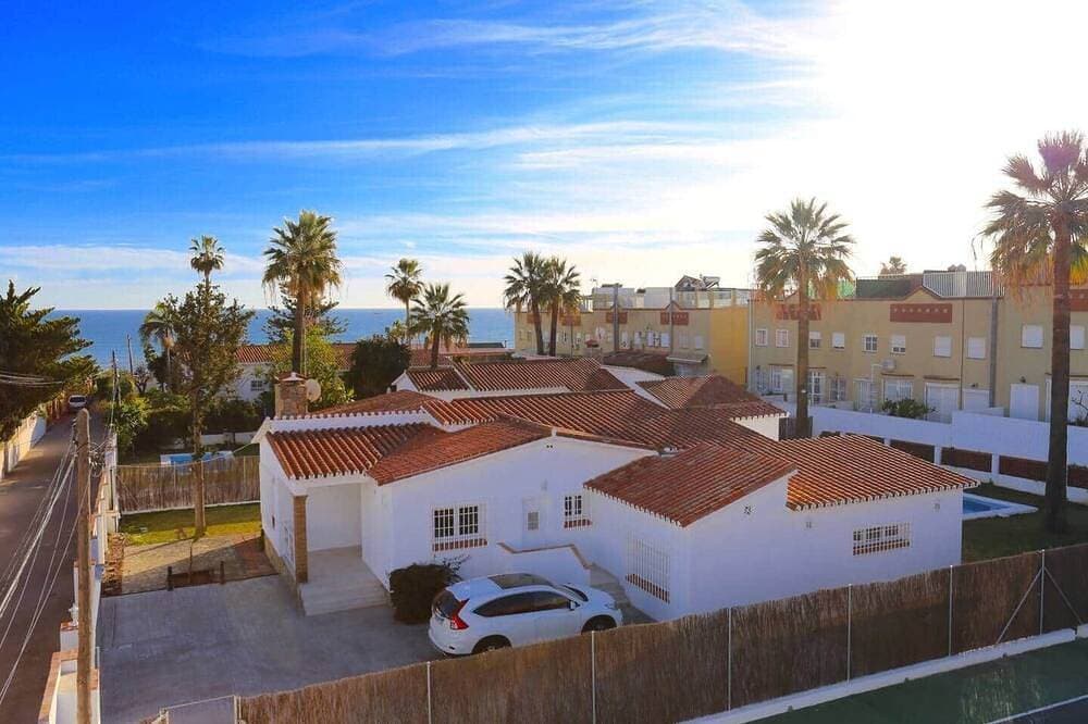 Foto 11 von 30: Villa Luna Beach Premium 9pax