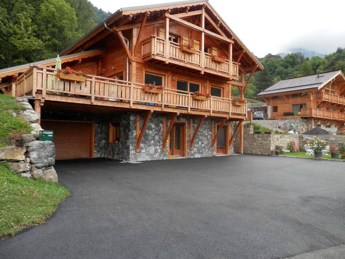 CHALET INDIVIDUEL TRES ENSOLEILLE AU CALME VUE IMPRENABLE 1