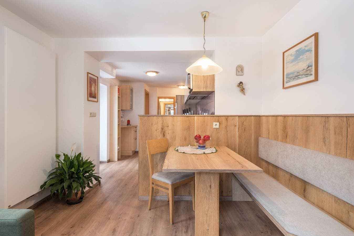 Foto 9 von 26: Gemütliche Ferienwohnung "Santner Villa Erna" mit Blick auf die Berge