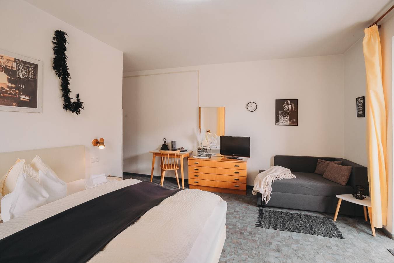 Foto 8 von 14: Apartment „Jack Daniels“ mit Bergblick, Gemeinschaftspool und WLAN