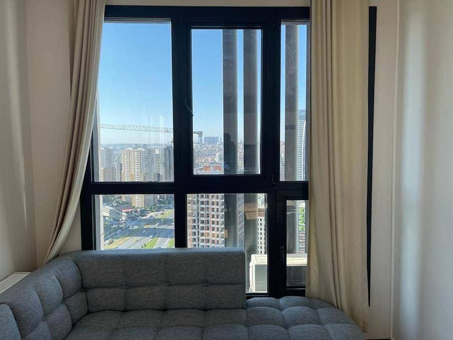 Foto 6 von 24: Furnished Apt (29th floor) with panoramic views