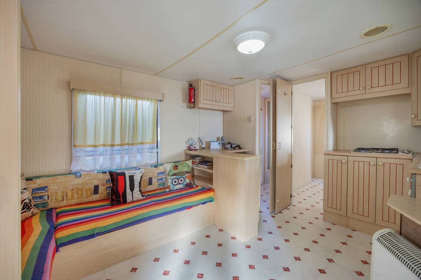 Foto 3 von 23: Mobilheim 'Manoli' mit privatem Garten und Balkon