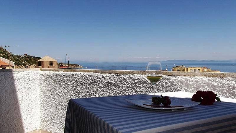 Foto 5 von 6: Deluxe Double Room with Balcony and Sea View
