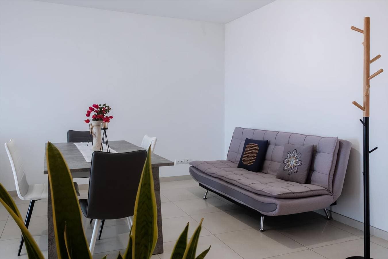 Foto 12 von 49: Ferienwohnung für 2 Personen mit Balkon