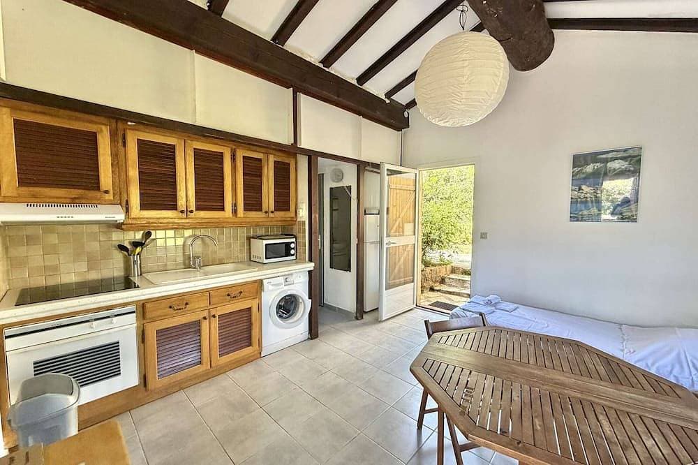 Foto 4 von 15: Mini-Villa 2P, Terrasse, Jardin, à 50m Plage Santa-Giulia, Porto-Vecchio