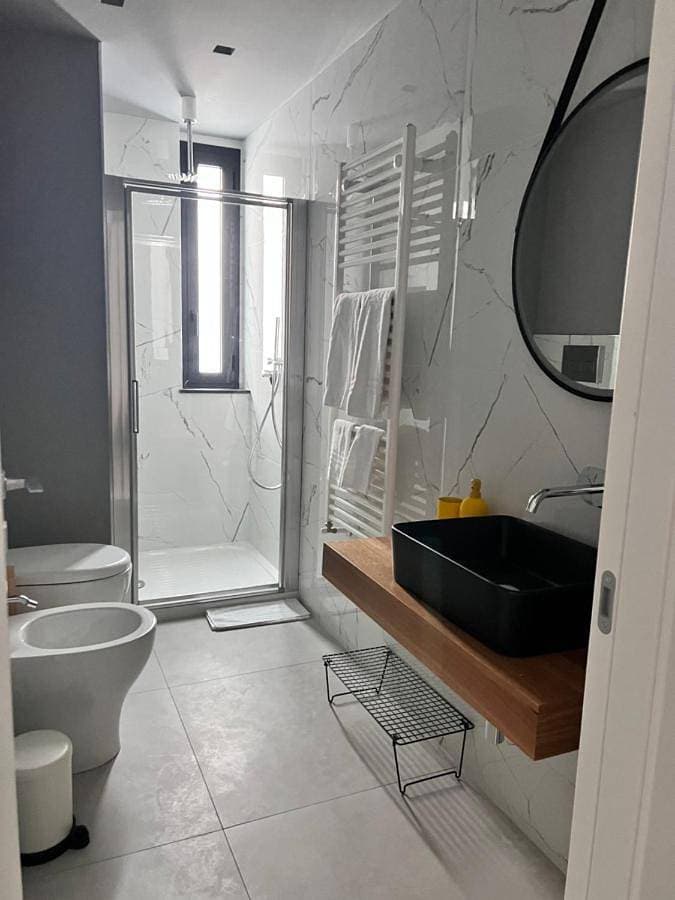 Foto 4 von 20: Double Room with Balcony