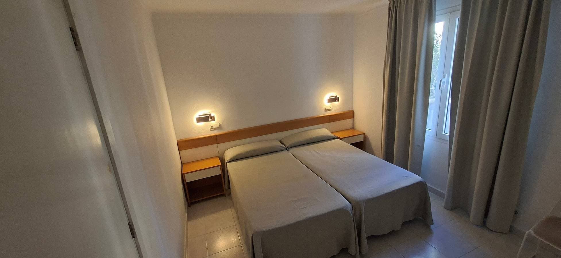 Foto 8 von 29: Ferienwohnung 'Apartament Massanet Ba' mit Balkon, WLAN und Klimaanlage