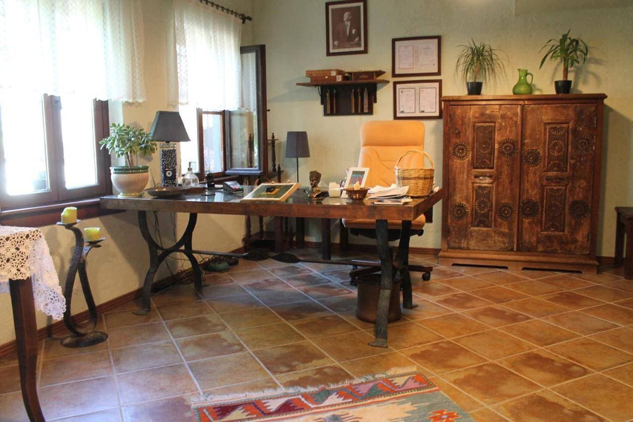 Foto 4 von 12: Triple Room with Terrace