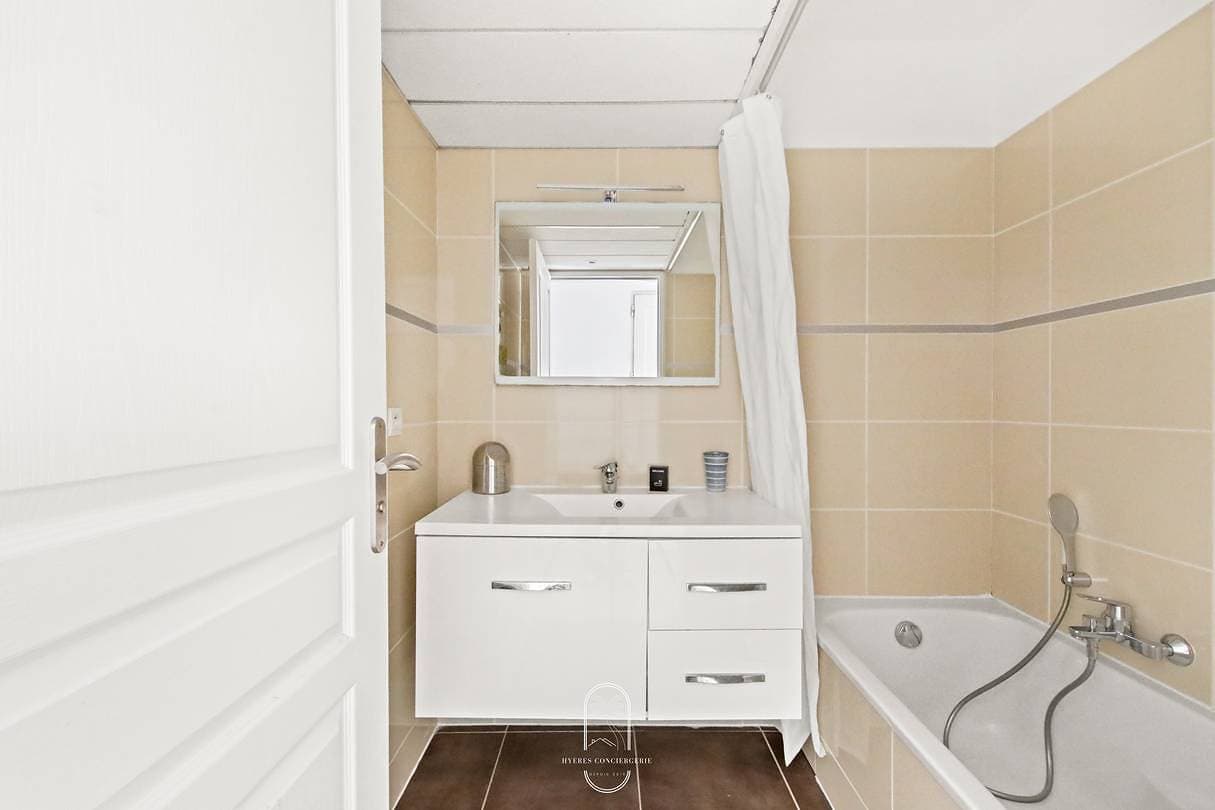 Foto 6 von 17: Ferienwohnung für 6 Personen mit Terrasse