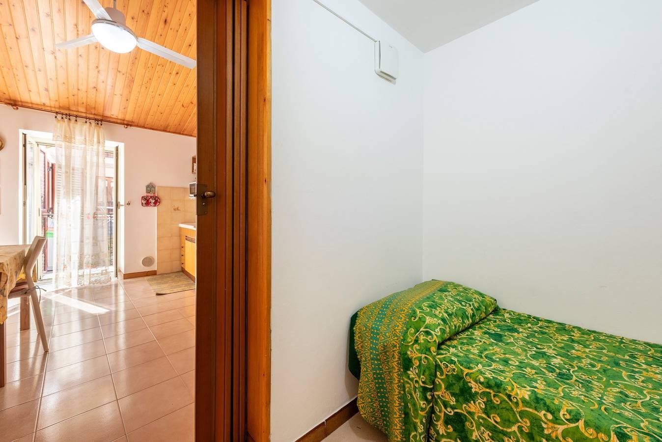 Foto 13 von 20: Apartment „La Casetta Della Rocca“ mit Bergblick, WLAN und Klimaanlage