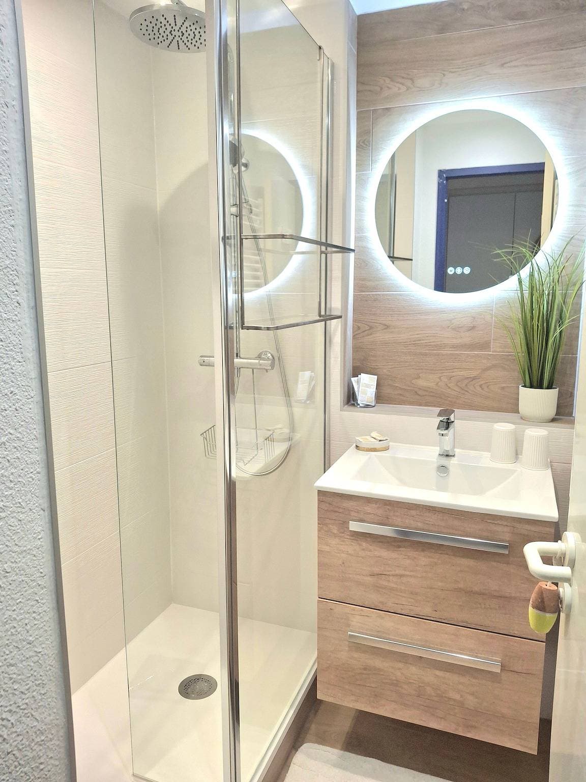 Foto 6 von 23: Ferienwohnung für 3 Personen mit Balkon