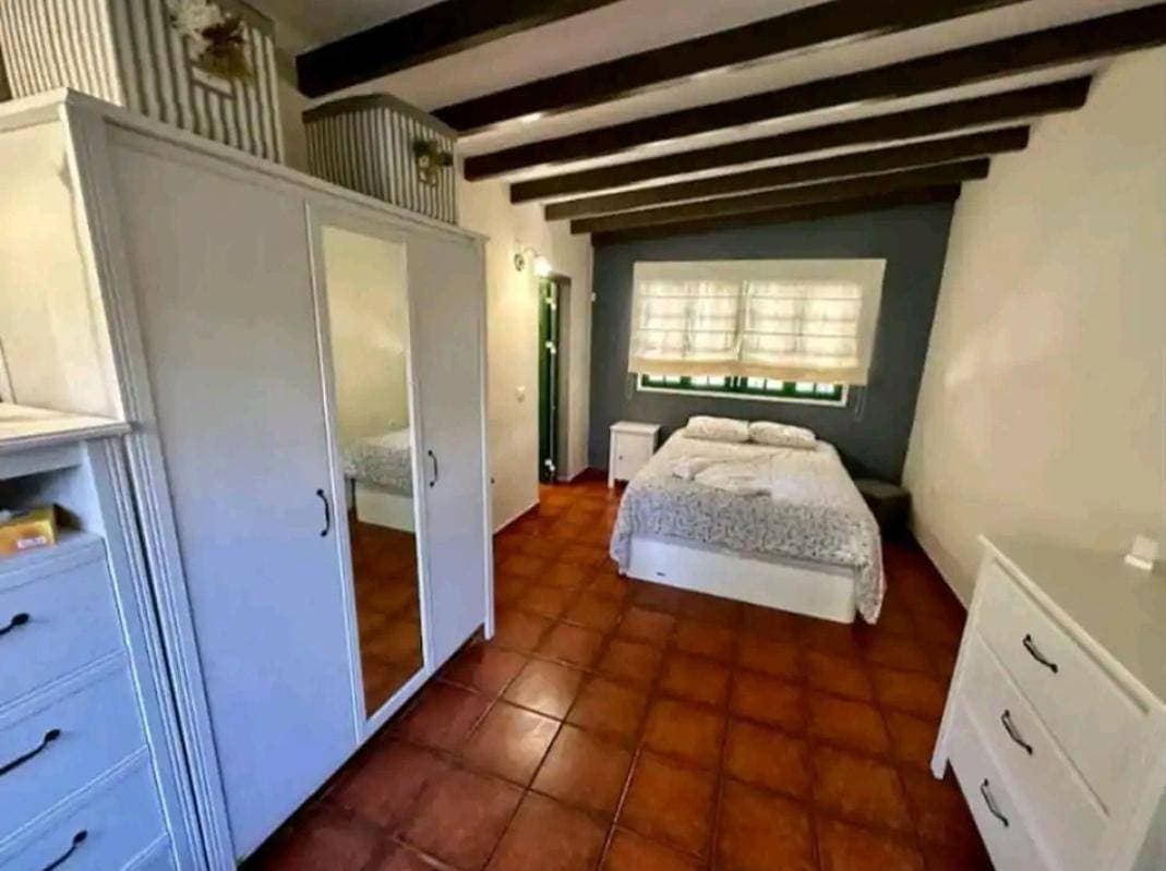 Foto 4 von 13: Two-Bedroom House
