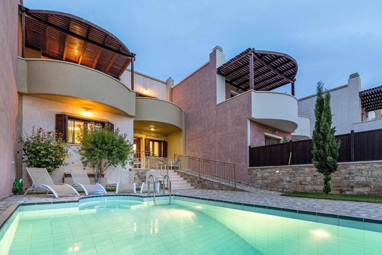 Foto 7 von 36: Villa with Private Pool