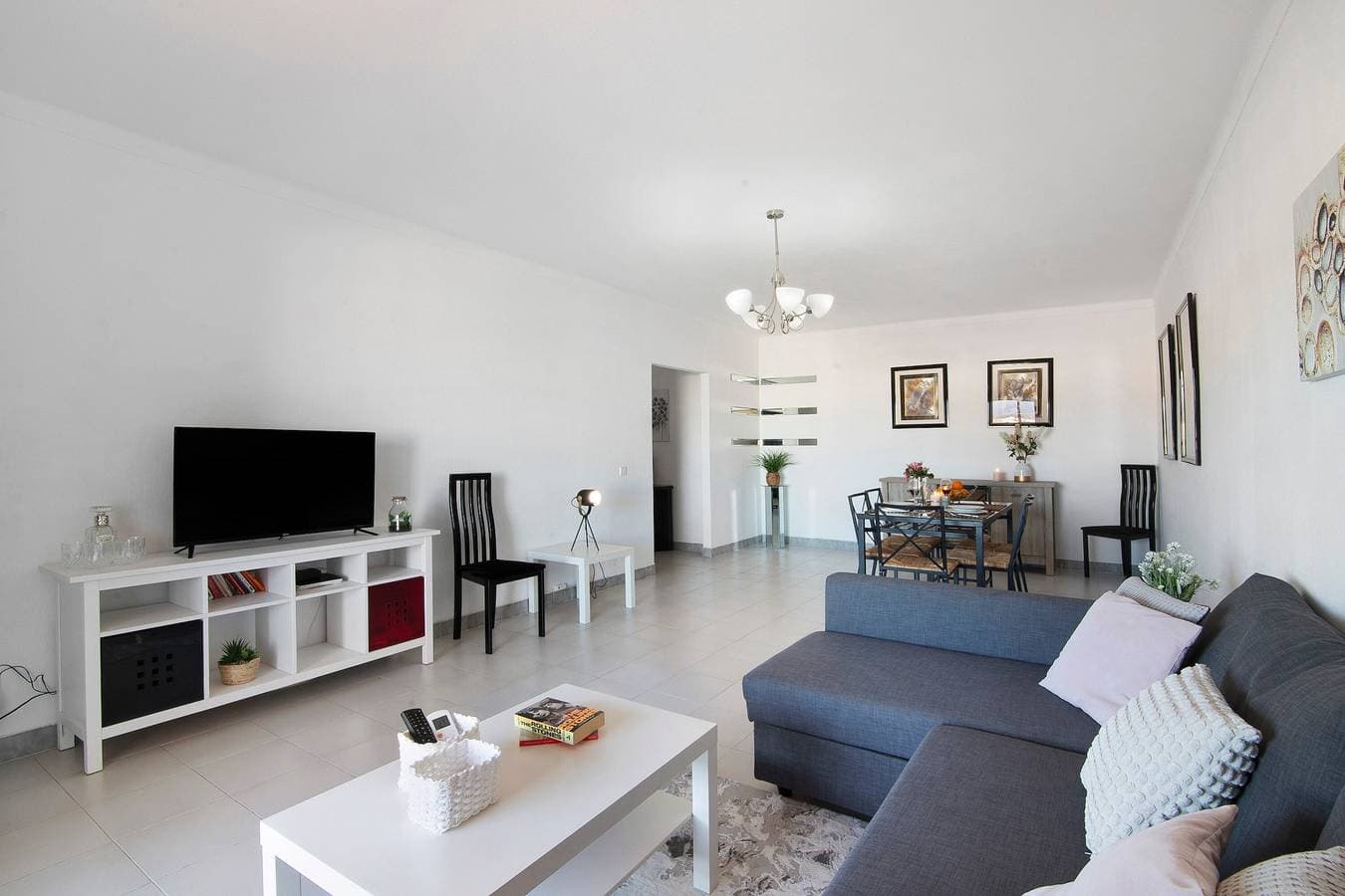 Foto 4 von 28: Ferienwohnung 'Summer Place' mit Balkon, WLAN und Klimaanlage