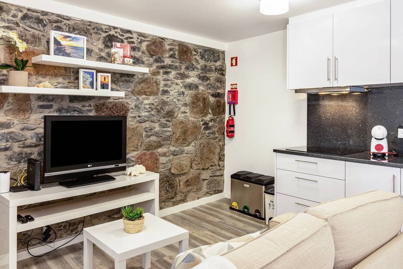 Foto 3 von 22: Ferienhaus 'Do Porto' mit Meerblick, Balkon und WLAN